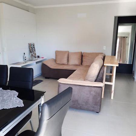 Agradavel Apartamento Em Bairro Silencioso... Camboriu Eksteriør billede
