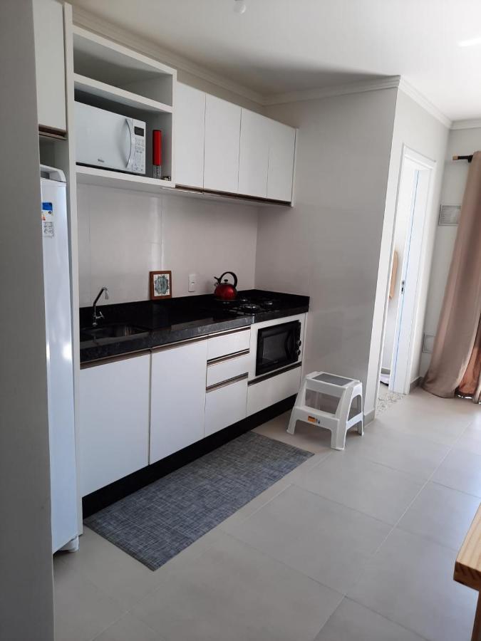 Agradavel Apartamento Em Bairro Silencioso... Camboriu Eksteriør billede